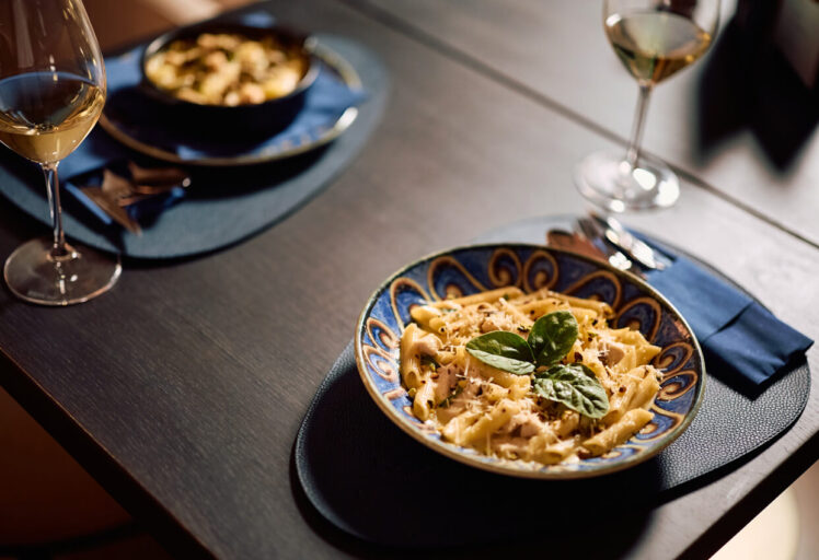 Highland Park Plaza 1697053665